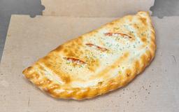 Mozzarella Calzone